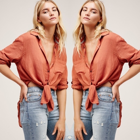 Free People That’s a Wrap Button Down Tunic Hi-Low Shirt Small - Picture 1 of 8